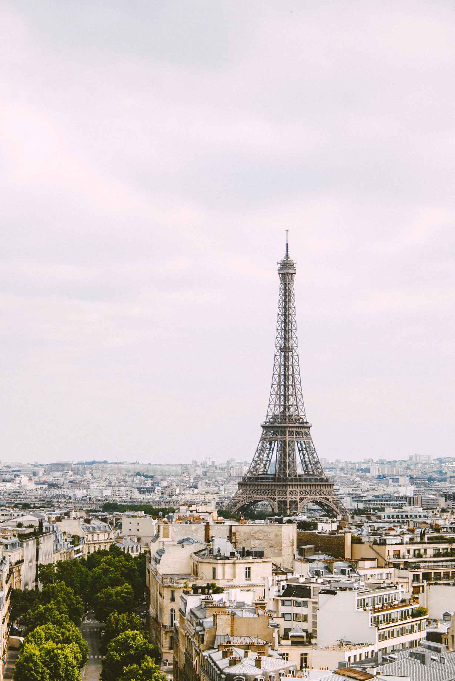 Tour Eiffel au cœur de Paris, la capital française